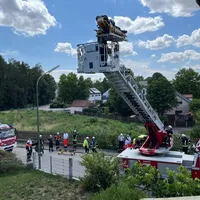 f5604073-aa88-4032-ba5e-271c05c88c58.jpeg